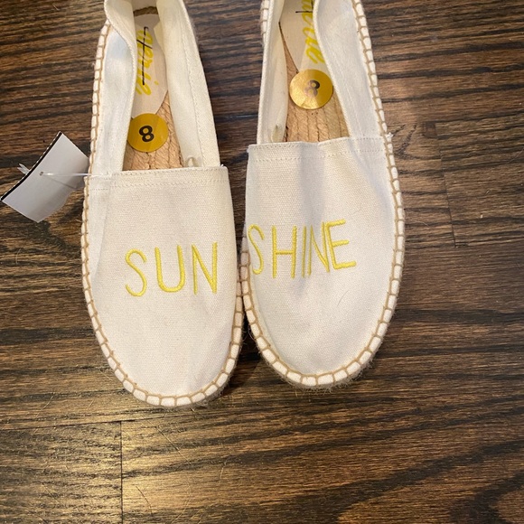 NWT Aeries Sun Shine Espadrilles - Picture 2 of 5